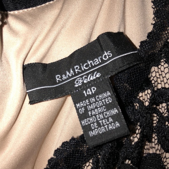 BLACK R&M RICHARDS GOWN - Picture 2 of 8